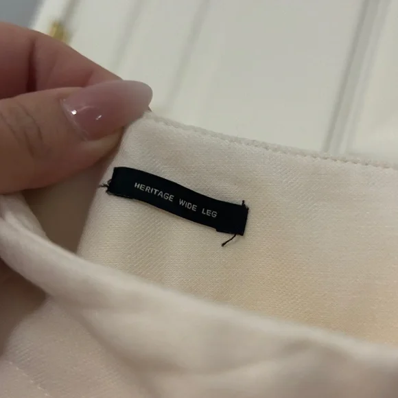 Talbots Women's Easy White Wide Leg Pants 4P - Picture 3 of 5